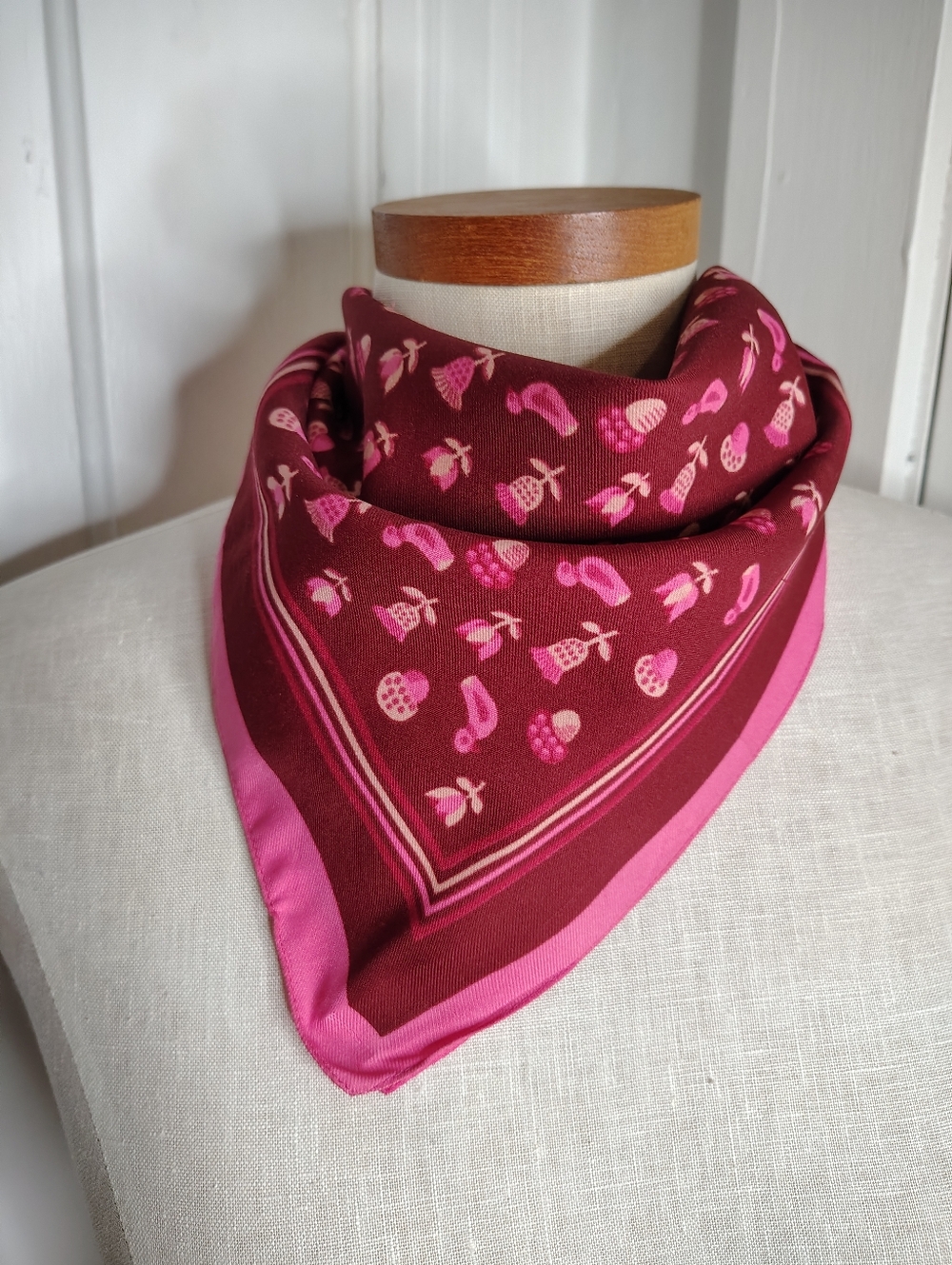 Vintage 60s/70s Mr. Emperor Italy Duck, Flower and Mushroom Print Square Scarf